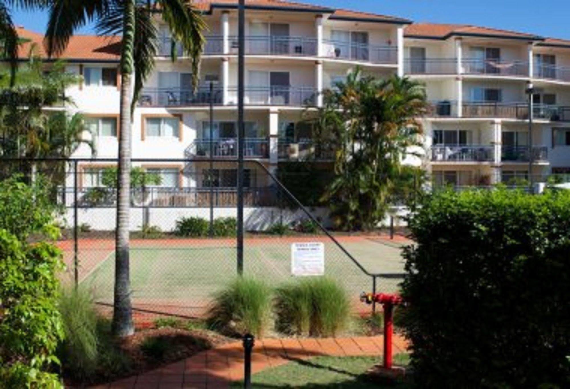 Blue Water Bay Villas Gold Coast Eksteriør billede
