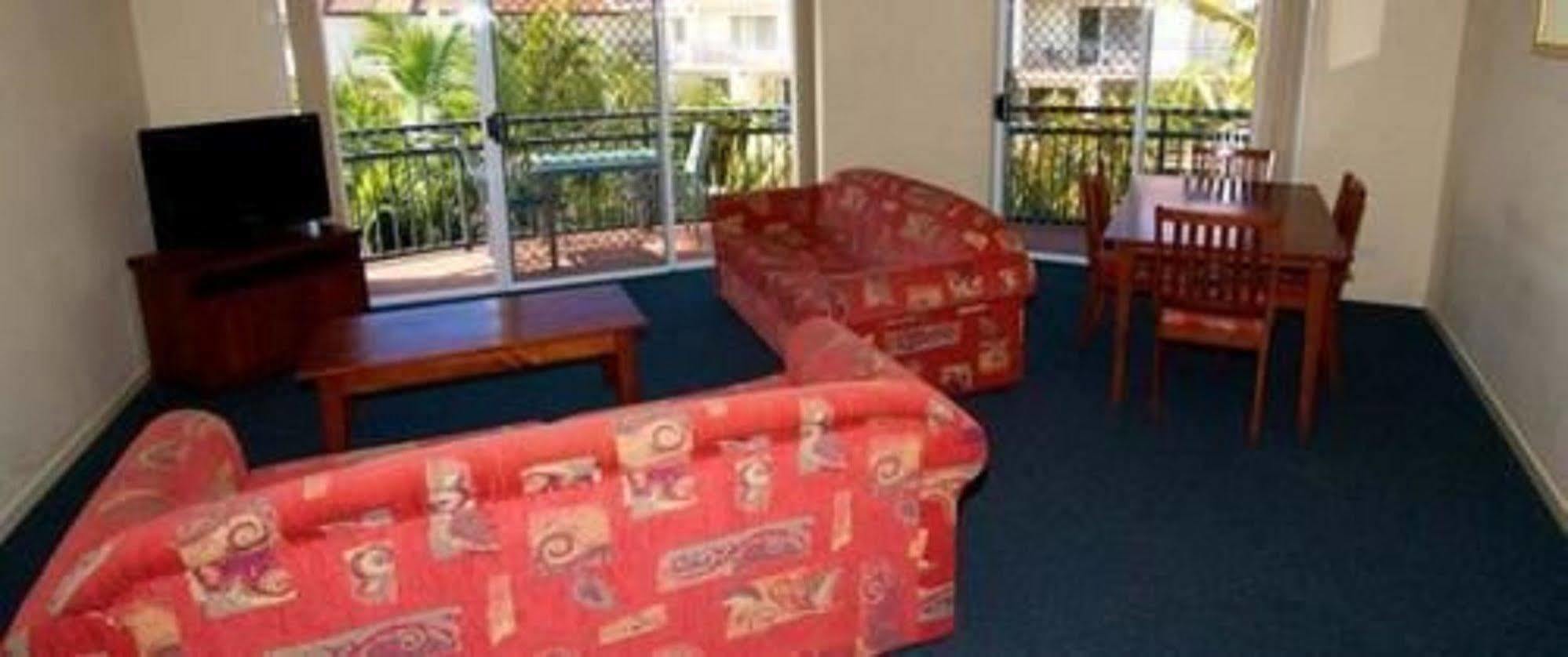 Blue Water Bay Villas Gold Coast Eksteriør billede