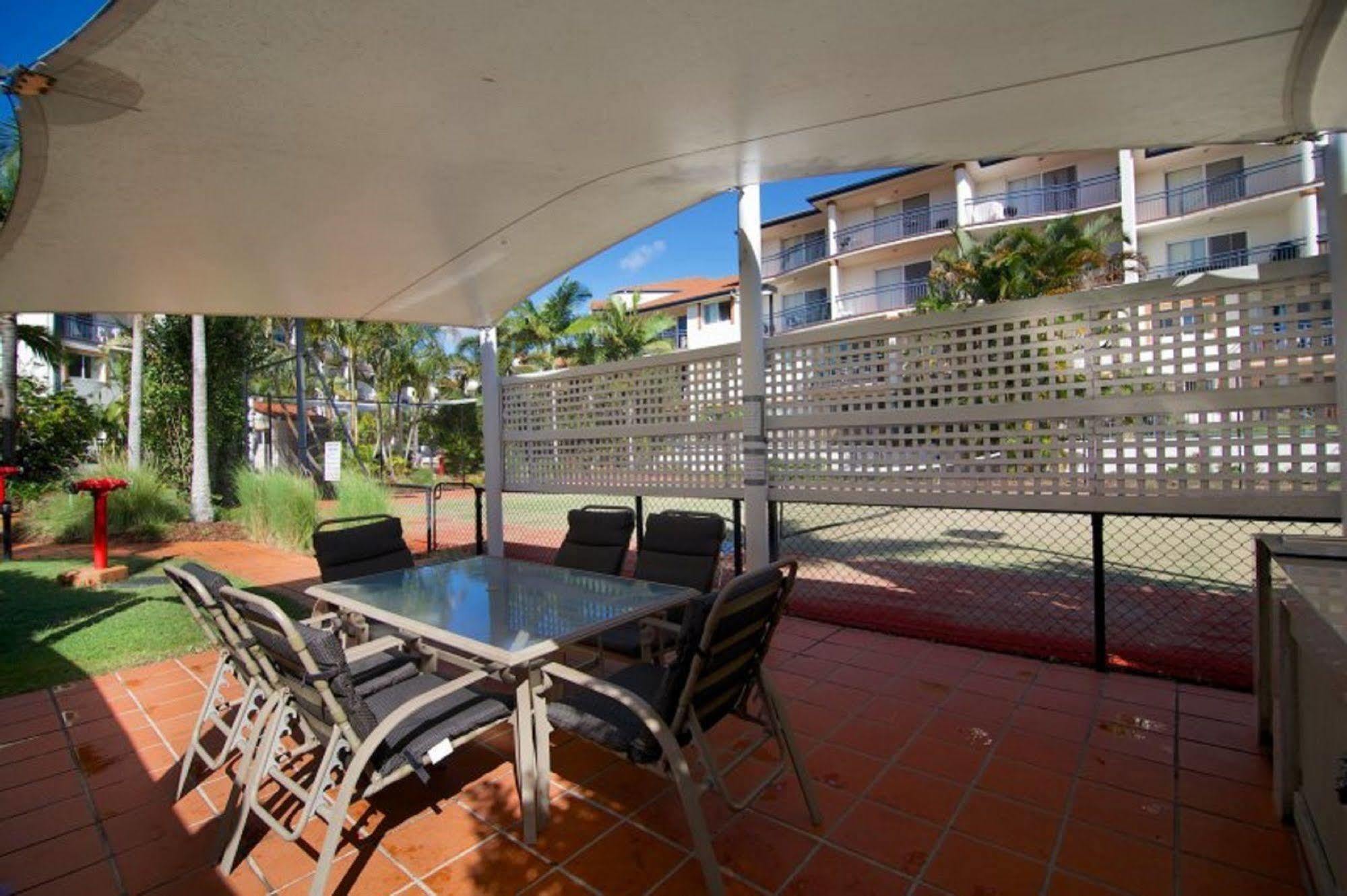 Blue Water Bay Villas Gold Coast Eksteriør billede