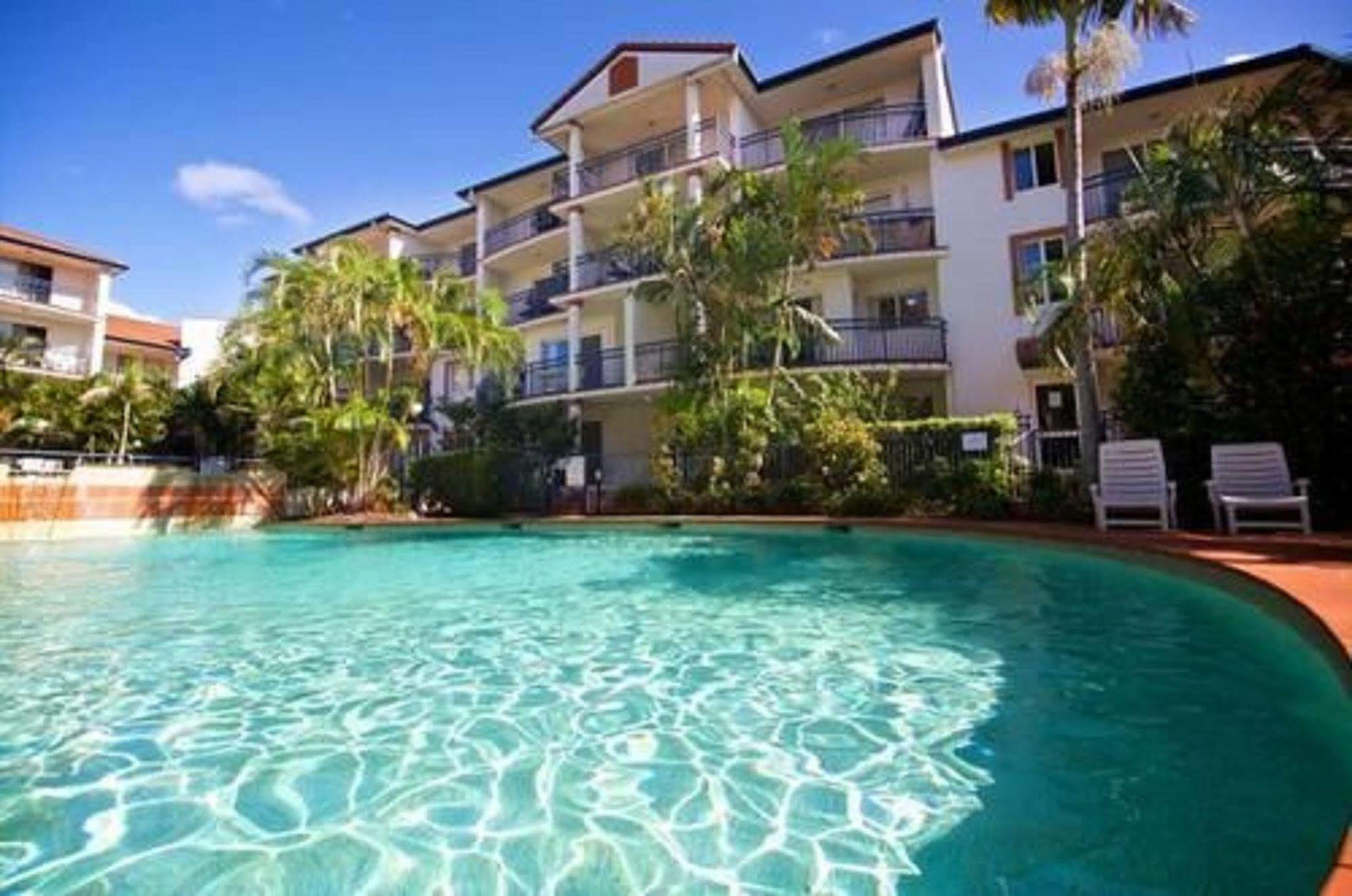 Blue Water Bay Villas Gold Coast Eksteriør billede