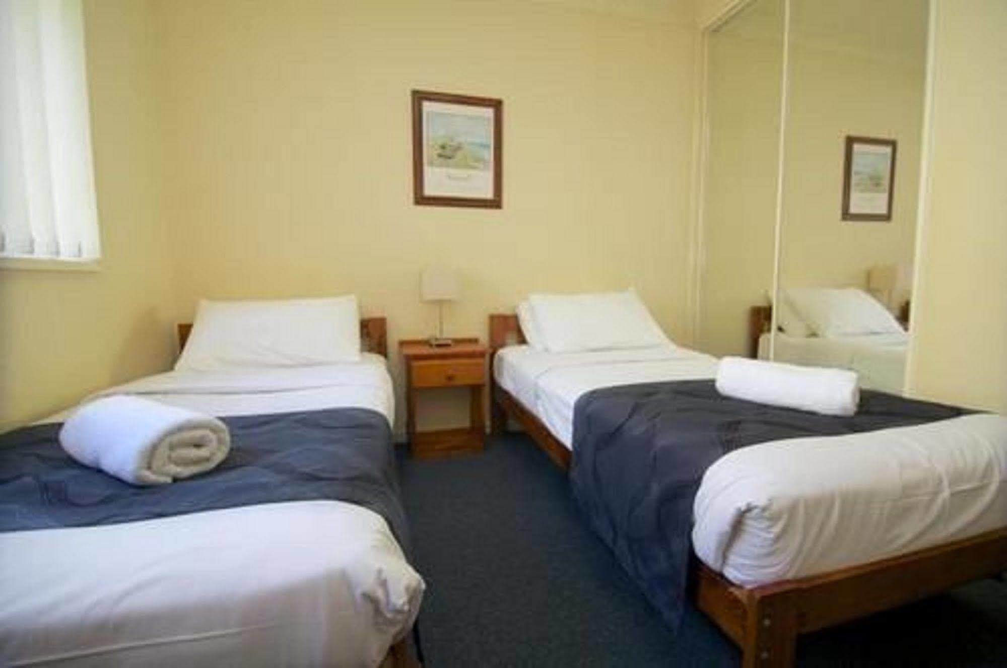 Blue Water Bay Villas Gold Coast Eksteriør billede